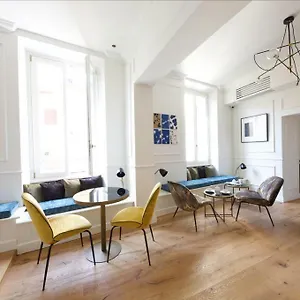 Parisii Luxury Relais Bed & Breakfast